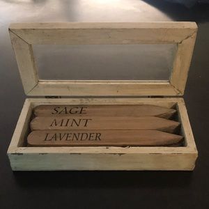 rustic farmhouse erb stakes